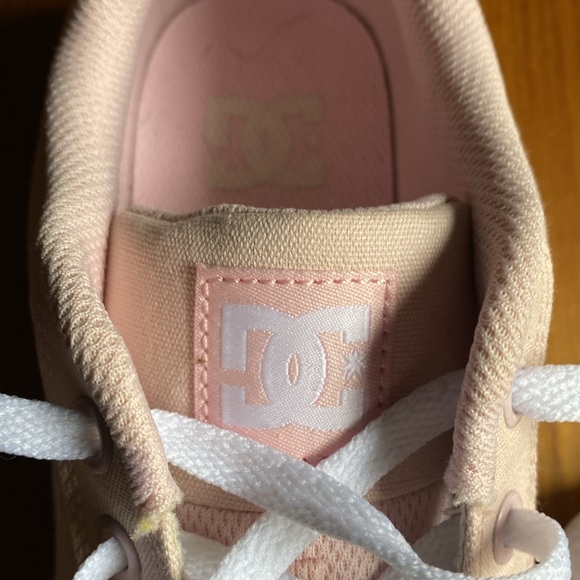 DC CANVAS SNEAKERS - Picture 4 of 5